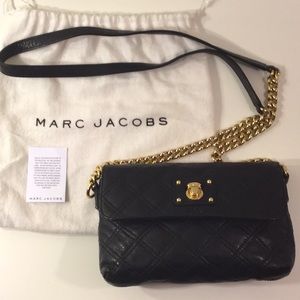Marc Jacobs collection black quilted crossbody 📦